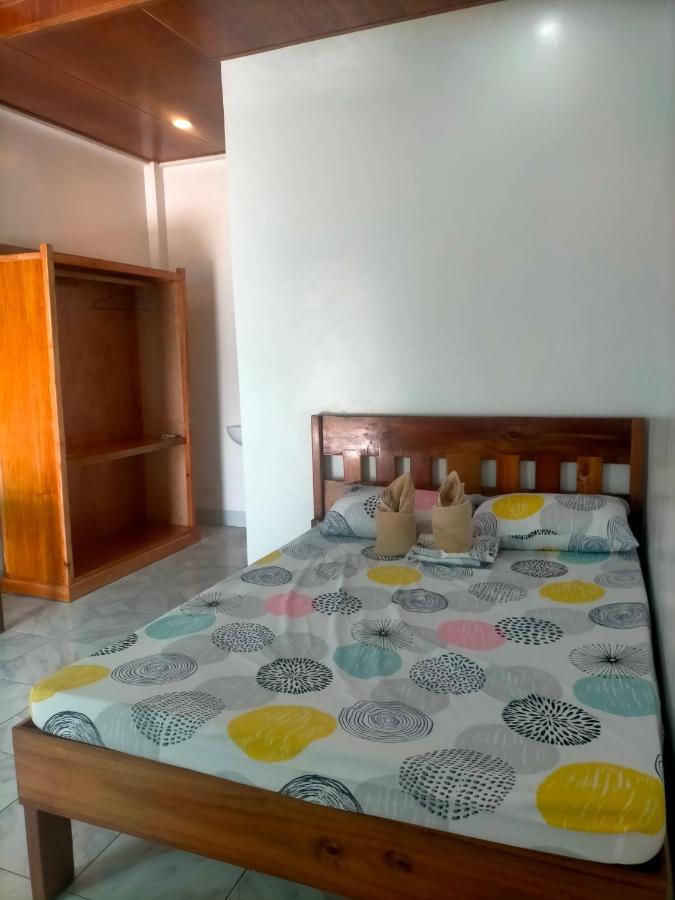 Dhong And Eden Home Сан Висенте Екстериор снимка